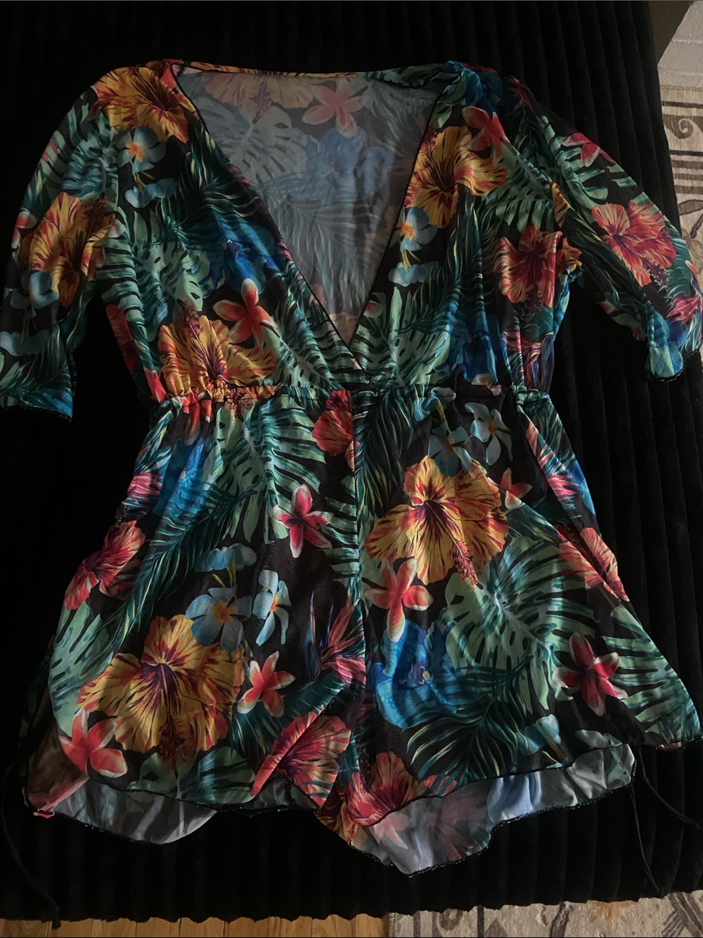 SHEIN Black Multi Tropical Floral Swim Coverup with V-Neck